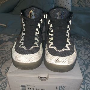 Nike Kyrie Irving 1 Allstar Game sz 11.5
